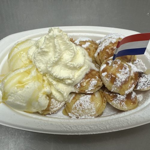 Ice cream cream maple - Philomina Jansen